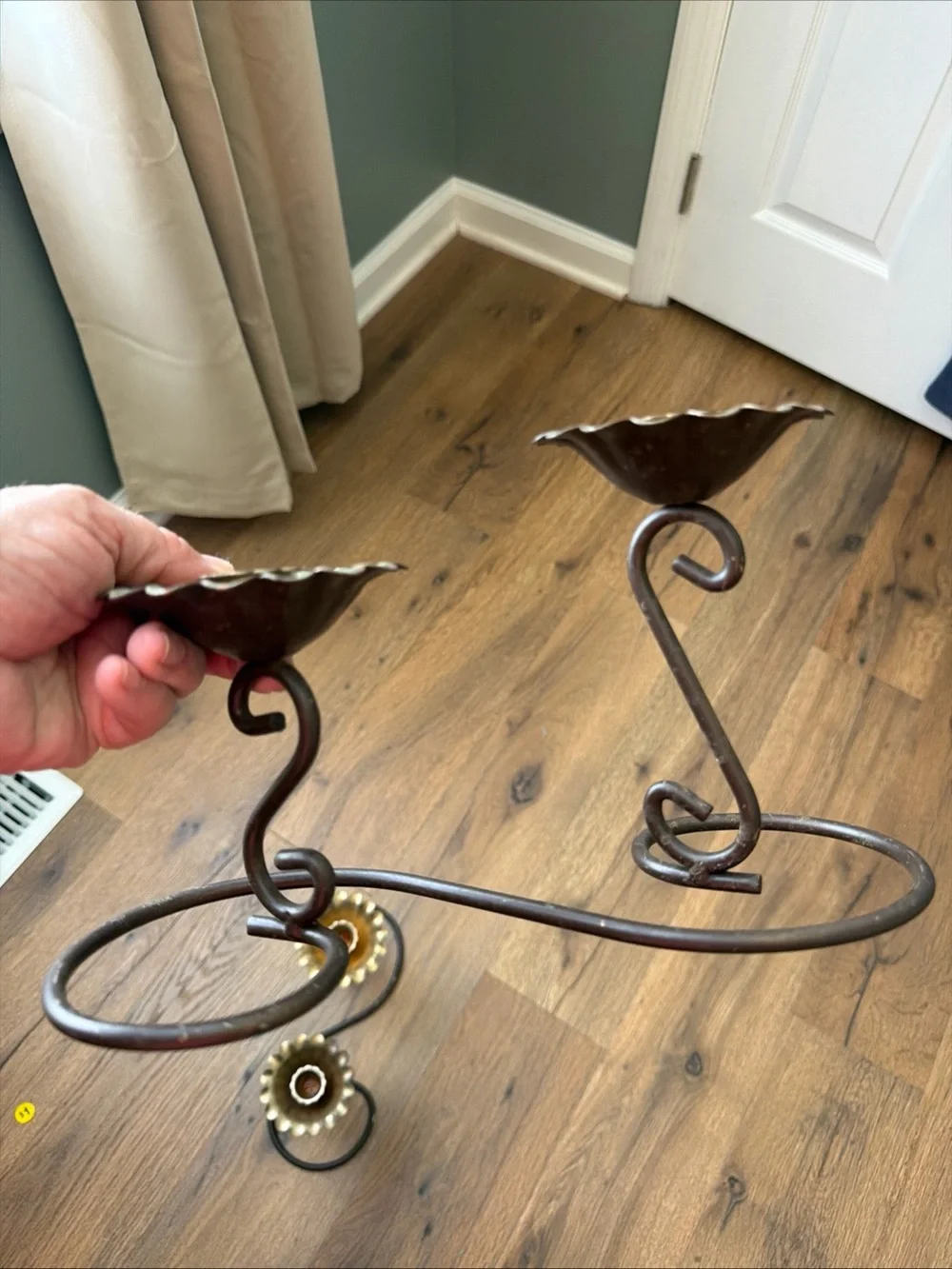 Source Unknown Gold and Brown Floral Wall Hooks